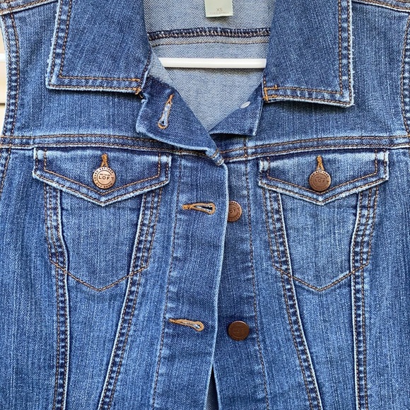 New, Loft, sleeveless denim vest! - Picture 7 of 9